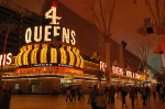4 Queens